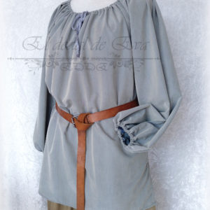 Camisa medieval gris ceniza